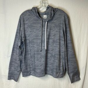 Favorite Women’s Gray Camouflage Hoodie Size L Super Soft Lightweight